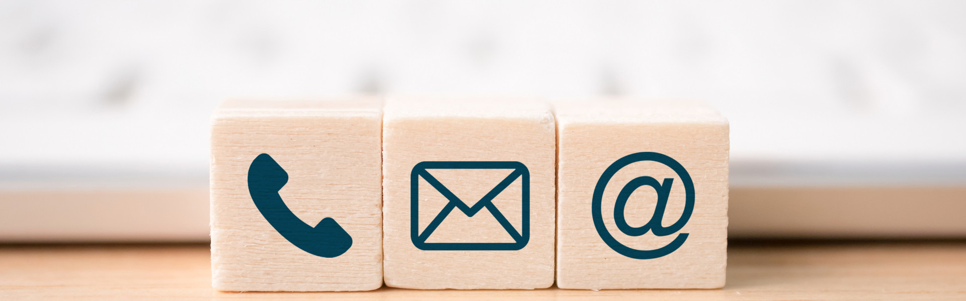 <p>Mọi th&ocirc;ng tin cần tư vấn hay y&ecirc;u cầu hỗ trợ, vui l&ograve;ng li&ecirc;n hệ ch&uacute;ng t&ocirc;i theo hotline hoặc&nbsp;điền v&agrave;o khung th&ocirc;ng tin.</p>
